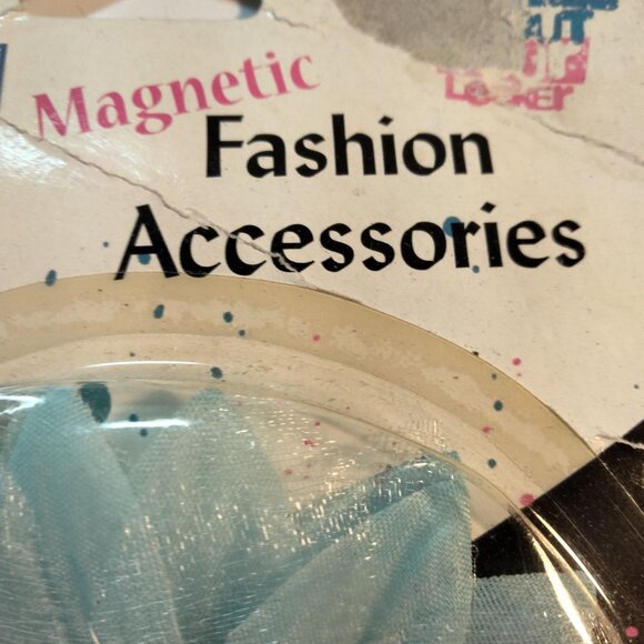 Blue Daisy Magnet Floral Magnetic Fashion Rhinestone Accessories Lockers Boards - Picture 5 of 7